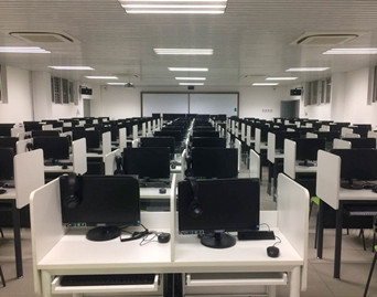 第二外國語學(xué)院語音教室